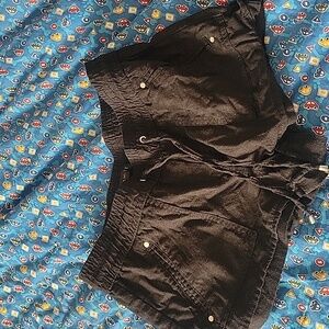 Dynamite Black cargo short shorts